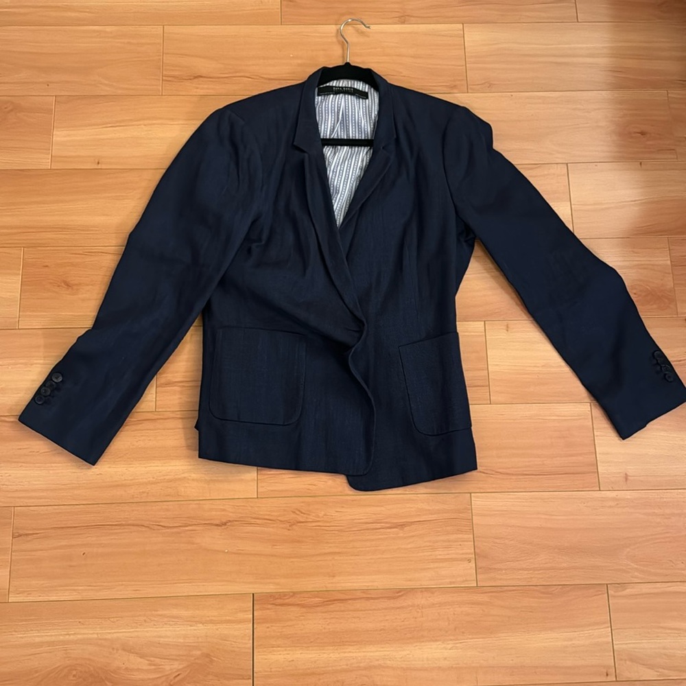 Navy linen blazer